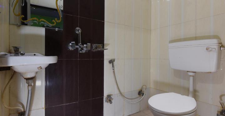 Hotel Giriraj Inn Waranasi Zewnętrze zdjęcie